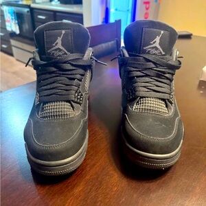 Nike Jordan Black Cat 2020 4s size 10.5 men’s